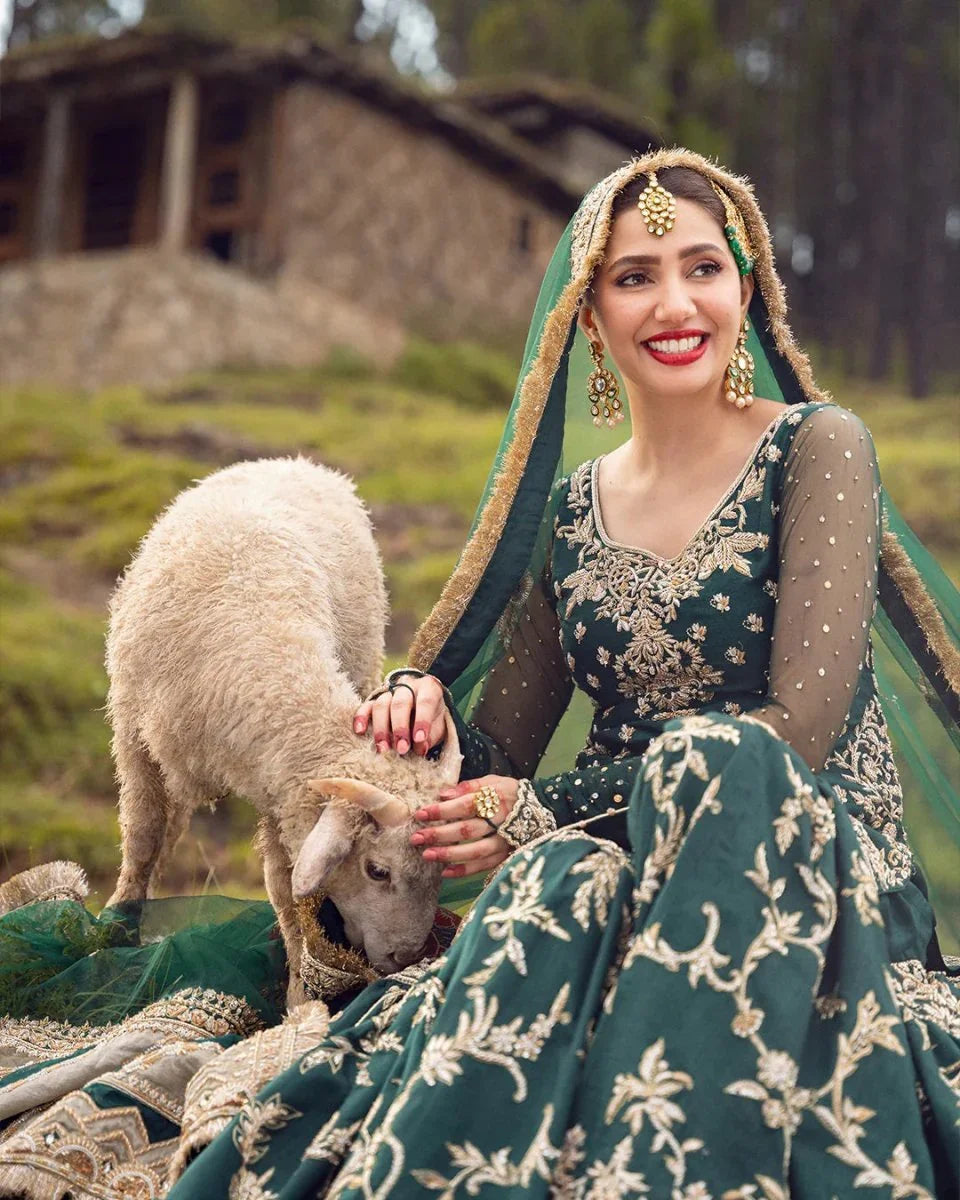 Faiza Saqlain Formal Luxury Raw Silk Unstitched 3 Piece Durkhanai - 3 Pieces Raw Silk - Zainabjees