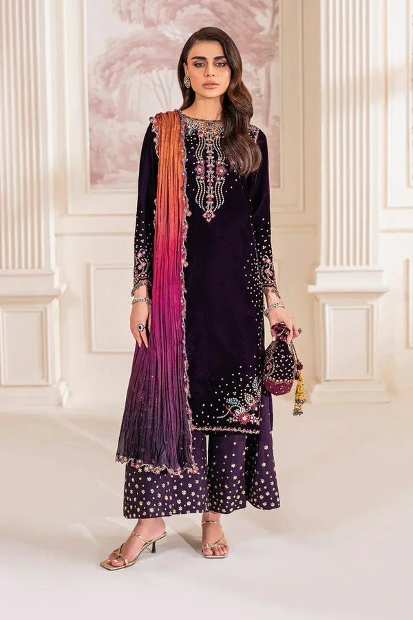 Baroque Formals Luxury Velvet Collection Unstitched UF - 748 - 3 pieces Velvet - Zainabjees