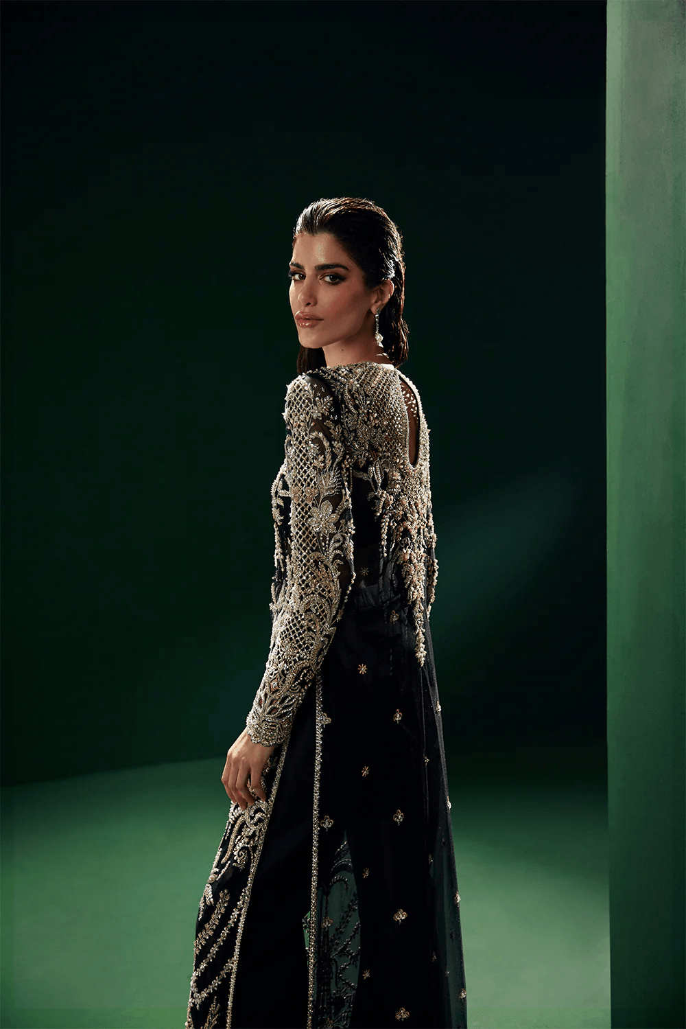 Soraya Luxe Wedding Festive Oraganza Hande Embroidered Unstitched ECLAT