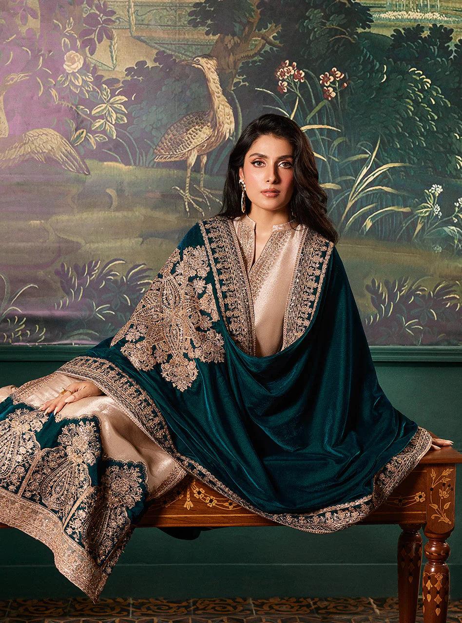 ZAINAB CHOTTANI AMBER MESURI TISSUE WITH 9000 MICRO VELVET SHAWL 3 PC - 09866