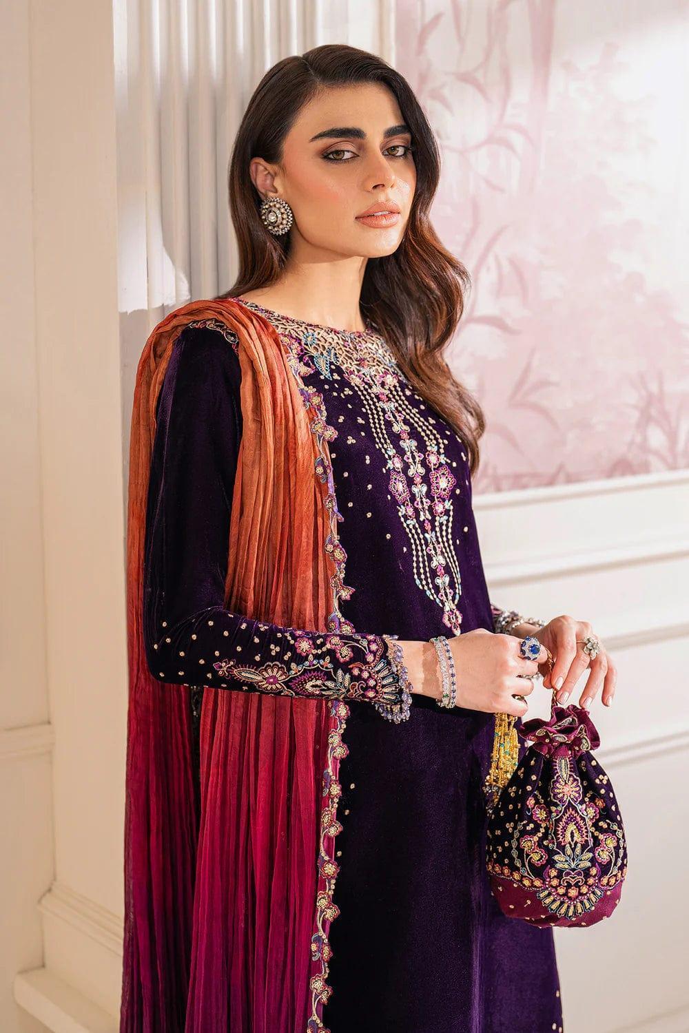 Baroque Formals Luxury Velvet Collection Unstitched UF - 748 - 3 pieces Velvet - Zainabjees
