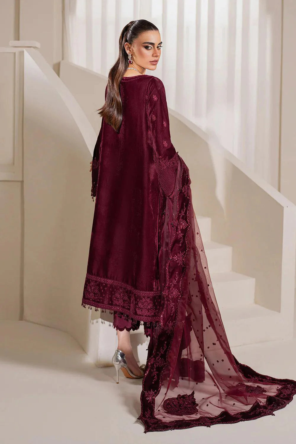 Baroque Luxury Embroidered Velvet 3 Pcs Unstitched Collection UF-758