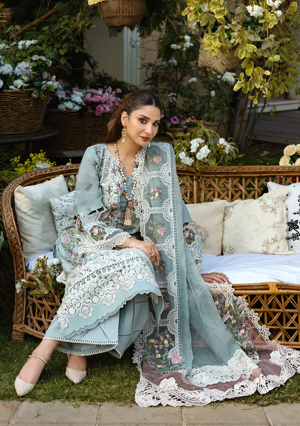 Elaf Luxury Premium Embroidered Lawn Unstitched Collection Samaa
