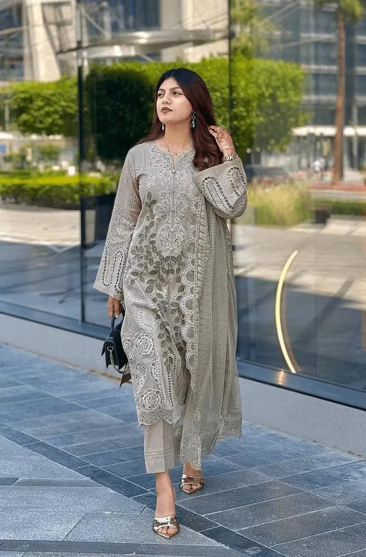 Maria.B Luxury Lawn Embroidered Unstitched Collection 2503 - A - 3 Pieces Lawn - Zainabjees