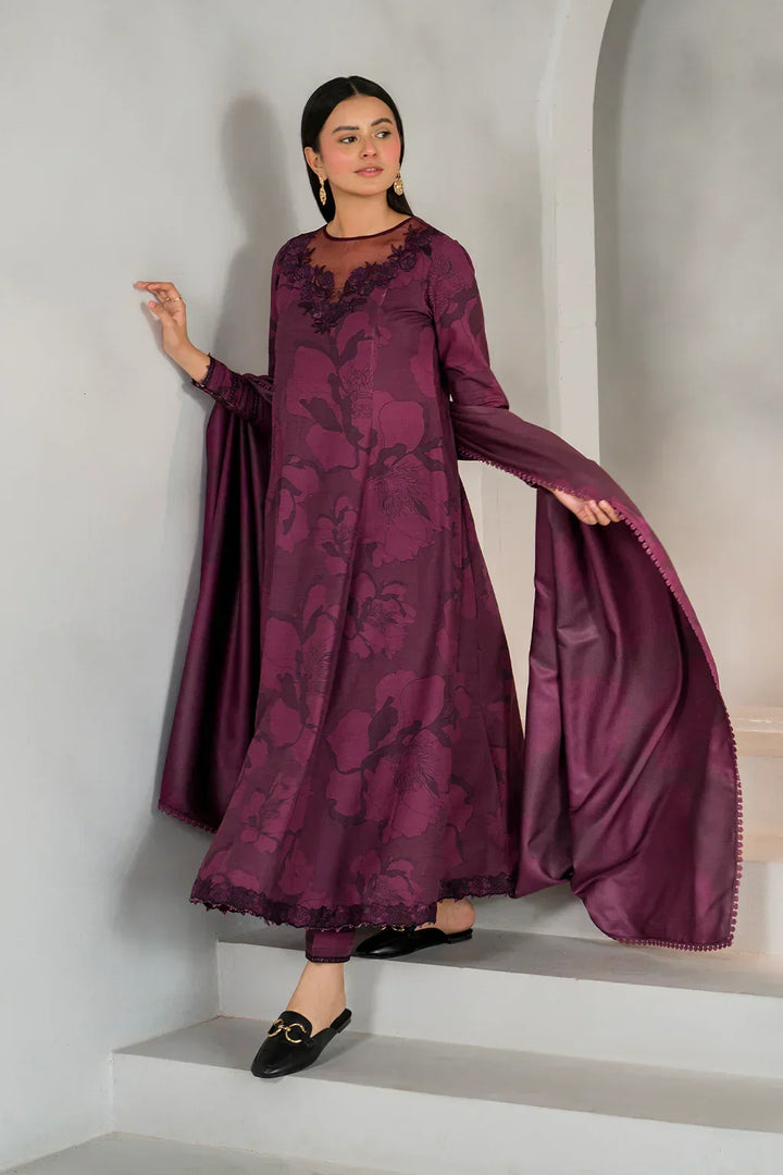 Iznik Luxury Embroidered Lawn Unstitched Collection UE - 351 - 3 Pieces Lawn - Zainabjees