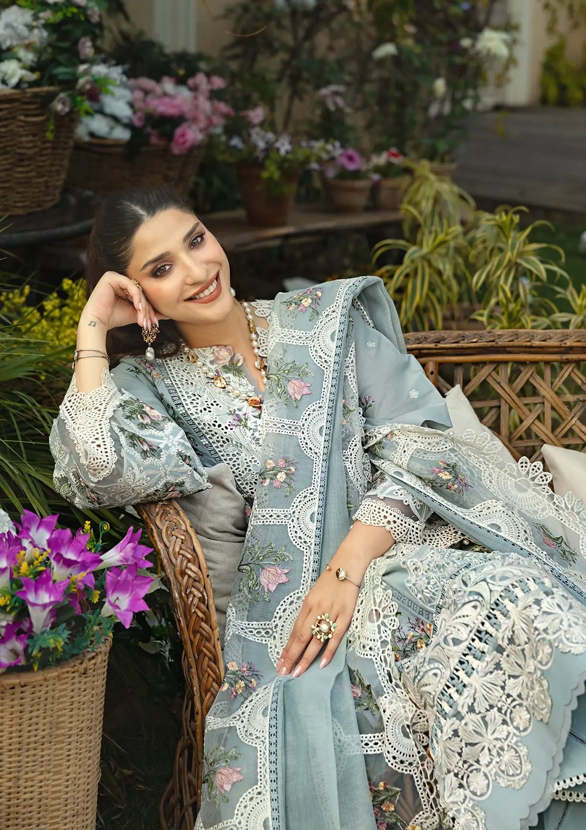 Elaf Luxury Premium Embroidered Lawn Unstitched Collection Samaa