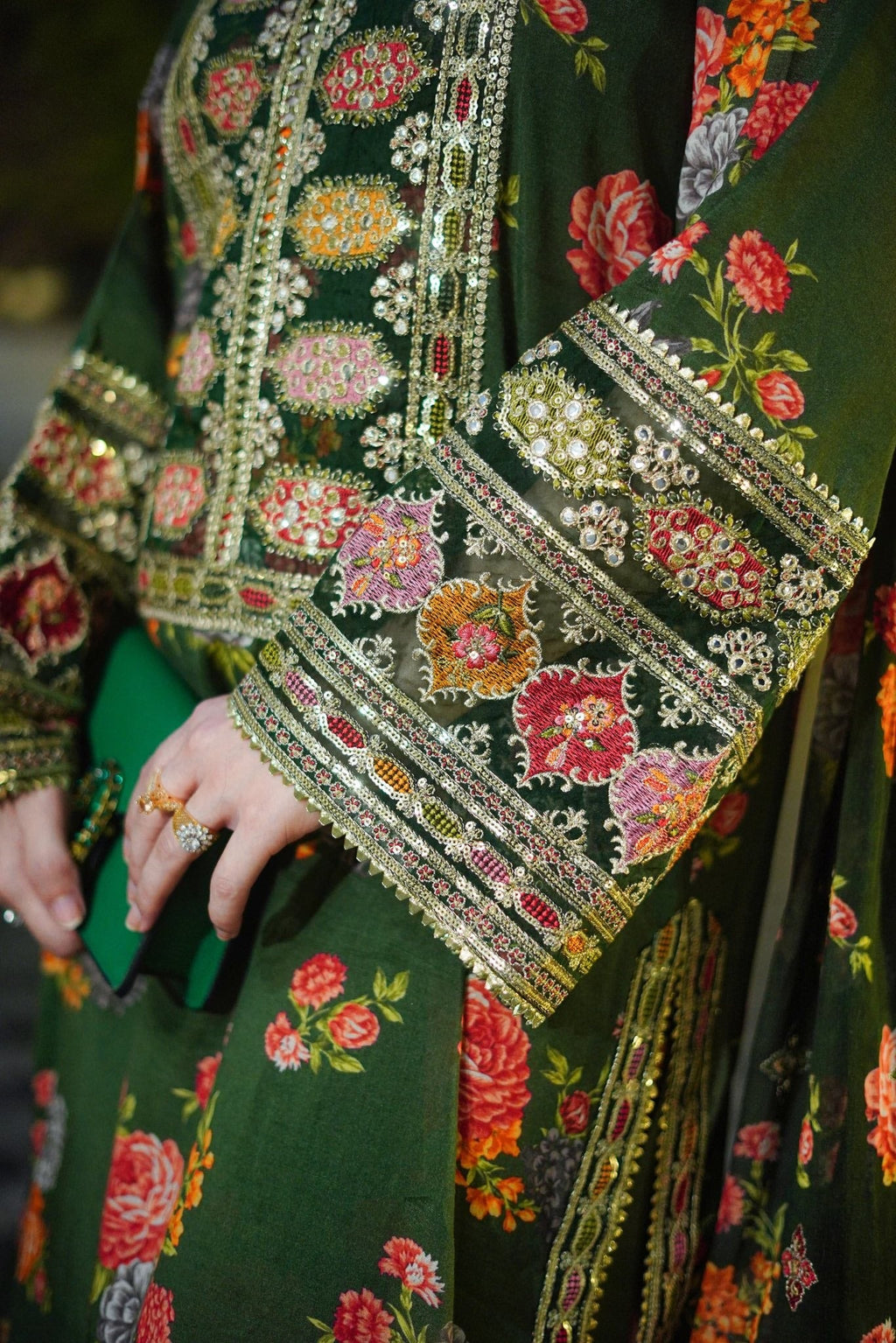 Aneelas Silk Dress Embroidered Unstitched 3 Piece Green Lux-15