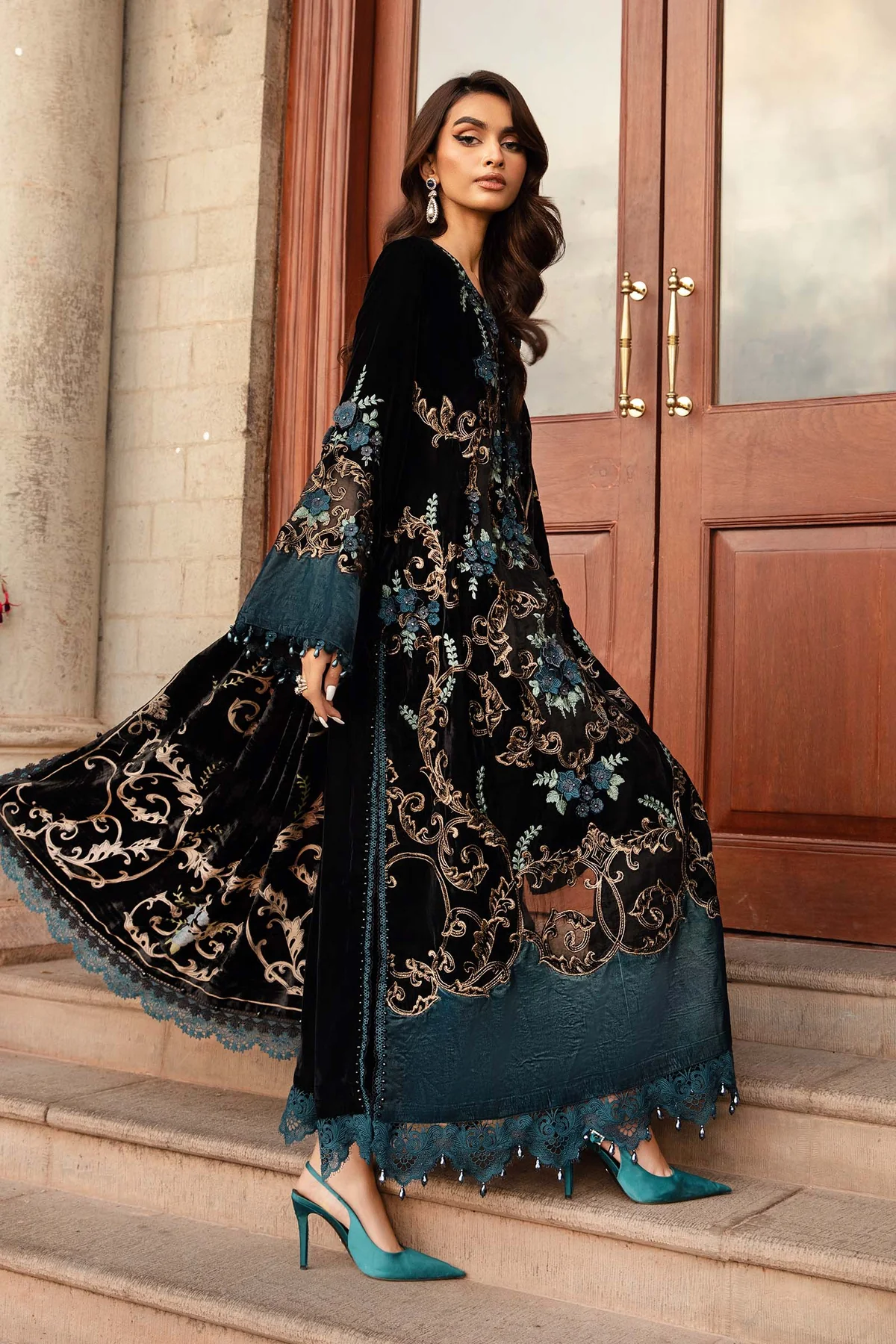 Maria.B Luxury Embroidered Velvet Collection Unstitched With Velvet Shawl