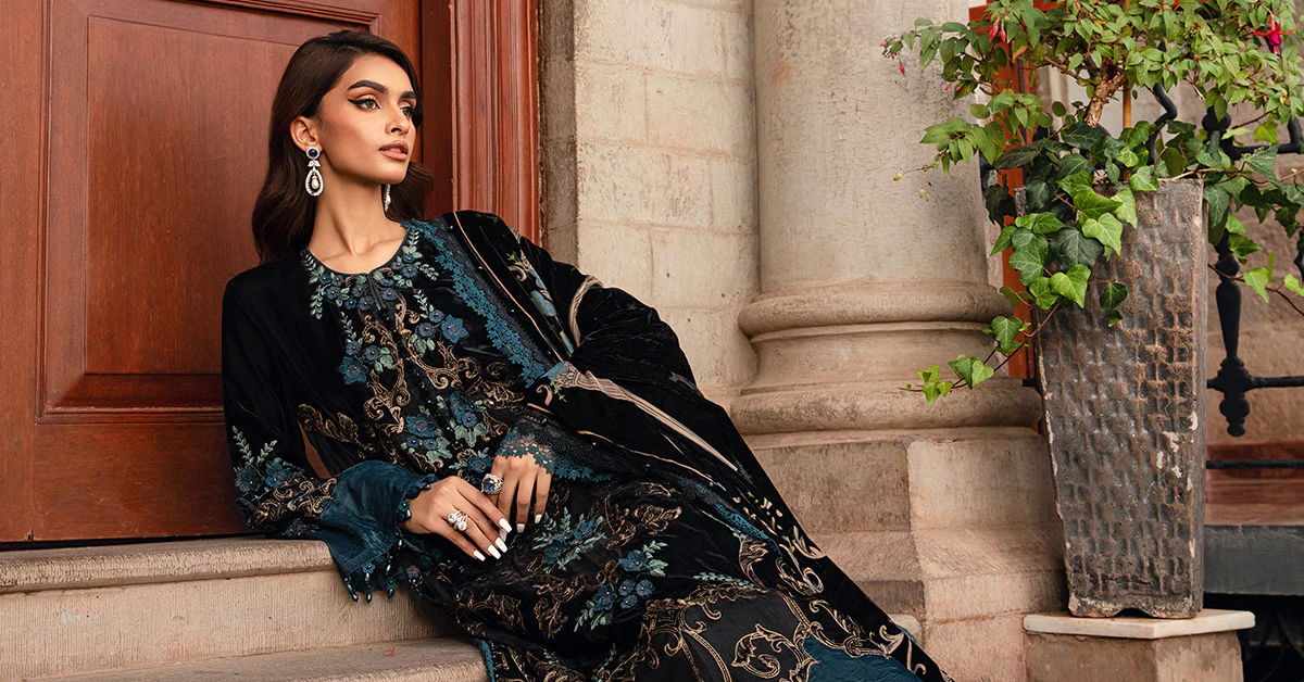 Maria.B Luxury Embroidered Velvet Collection Unstitched With Velvet Shawl