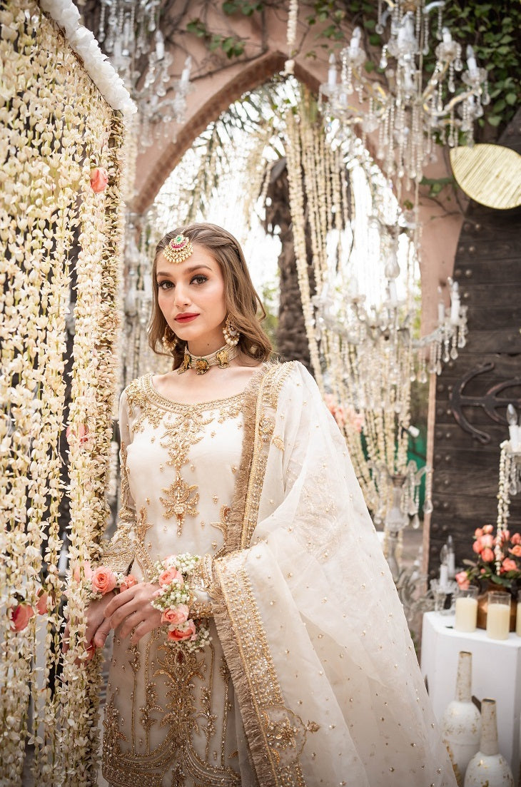 Maha Wajahat Organza Embroidered Unsticthed 3 Piece Zohra