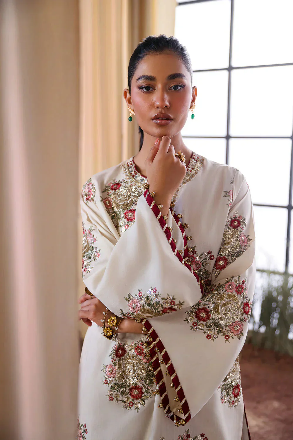 Ethnc Luxury Raw Silk HAnd Made Collection Ethnc Off White