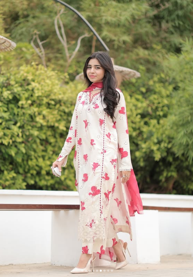 Iznik Premium Lawn Embroidered Collection Unstitched Floral Affair UE-443.