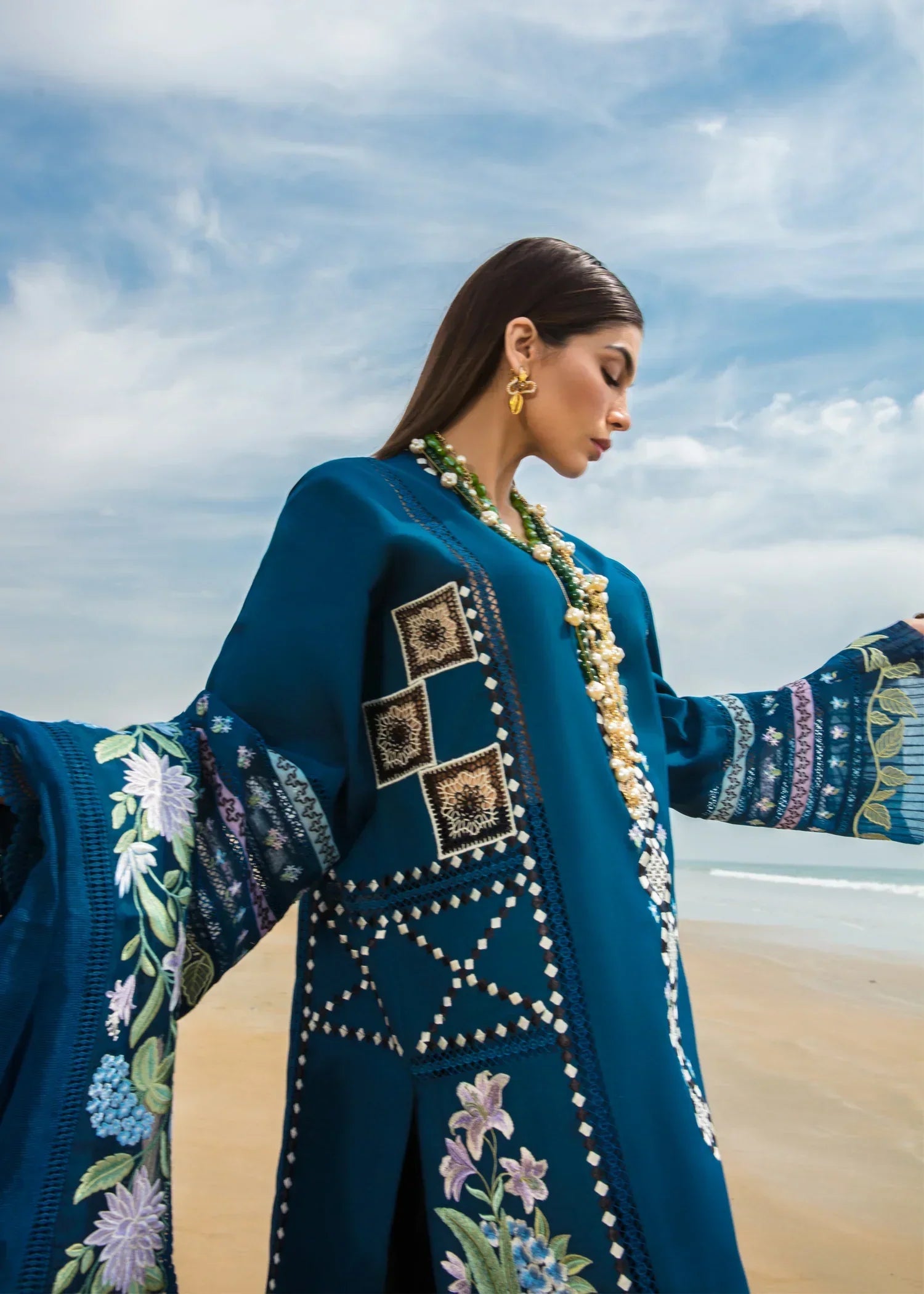 Crimson Embroidered Lawn Suits Unstitched 3 Piece Bohemian Summer D7A - Luxury Collection - 3 Pieces Lawn - Zainabjees